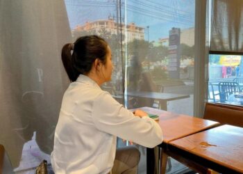 1 thỏa thuận chia tài sản: Tòa án, VKS, Văn phòng công chứng trái quan điểm