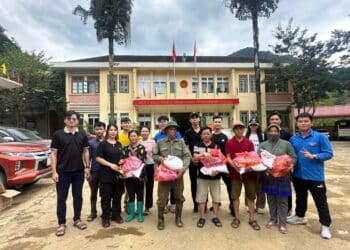 Viện IMRIC – Viện IRLIE; Tạp chí Doanh nghiệp và trang Trại Việt Nam: Chung tay giúp đỡ nhân dân khắc phục hậu quả bão, lũ tại Lào Cai