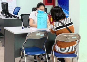 Trung tâm tư vấn pháp luật Toàn Tâm: 4 điều người lao động cần lưu ý nghĩ không lương – Trường hợp người lao động từ chối làm việc, vẫn được trả đủ tiền lương