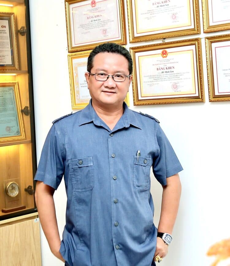 Phân tích yếu tố pháp lý việc bị hại có được bồi thường khi kẻ thủ ác gây án xong tự sát – Tự vệ ra sao khi bị người khác hành hung?