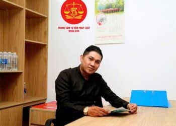 Ông Phạm Trắc Long – GĐ Trung tâm tư vấn pháp luật Minh Sơn: Không đủ điều kiện đăng ký thường trú, tạm trú, có làm được thẻ căn cước – Chuyển nơi đăng ký thường trú cho con, cha mẹ có phải chuyển cùng?