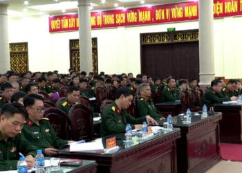 Viện kiểm sát quân sự khu vực 32 phối hợp Bộ Chỉ huy quân sự tỉnh Nam Định tổ chức Hội nghị Học tập các chuyên đề giáo dục pháp luật năm 2025