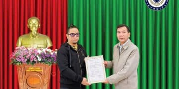 Hiệp hội Nghiên cứu, Tư vấn về Chính sách, pháp luật cho hoạt động đầu tư tại Việt Nam trao quyết định bổ nhiệm Trưởng văn phòng đại diện Hiệp hội tại Hà Nội