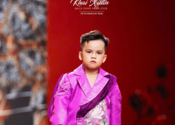 Model nhí Ngọc Hưng khẳng định sự đa năng, tỏa sáng tại Mã đáo khai xuân – Gala chào Xuân 2026