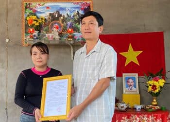 Hiệp hội Làng nghề Việt Nam – Viện IMRIC và Viện IRLIE: Bàn giao nhà nhân ái – Thắm đượm tình người tại tỉnh Vĩnh Long