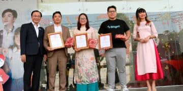 Trường Đại học Hùng Vương mang không khí Tết sớm để sinh viên trải nghiệm về văn hóa truyền thống tại “Trẩy Hội làng – Vui tết DHV 2026”