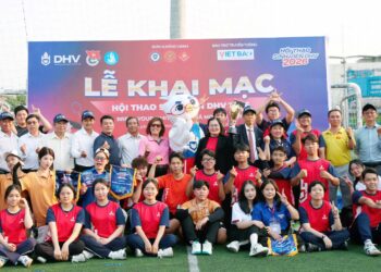 Trường Đại học Hùng Vương Thành phố Hồ Chí Minh tổ chức hội thao sinh viên: Lan tỏa tinh thần thể thao, hun đúc bản lĩnh trí – lực sinh viên