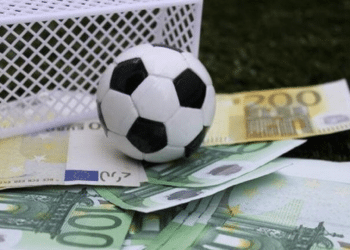 VKSND Tối cao hướng dẫn cách xác định số tiền cá độ bóng đá trong tội ‘Đánh bạc’