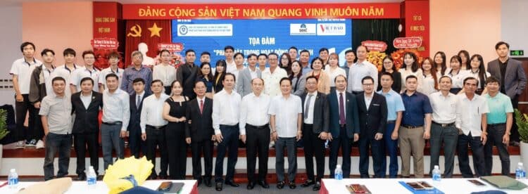 Công ty CP ĐTXD PT Đông Đô đồng hành, hỗ trợ toạ đàm “Pháp luật trong hoạt động tài chính về nhượng, góp vốn, đầu tư các dự án bất động sản tại Việt Nam”
